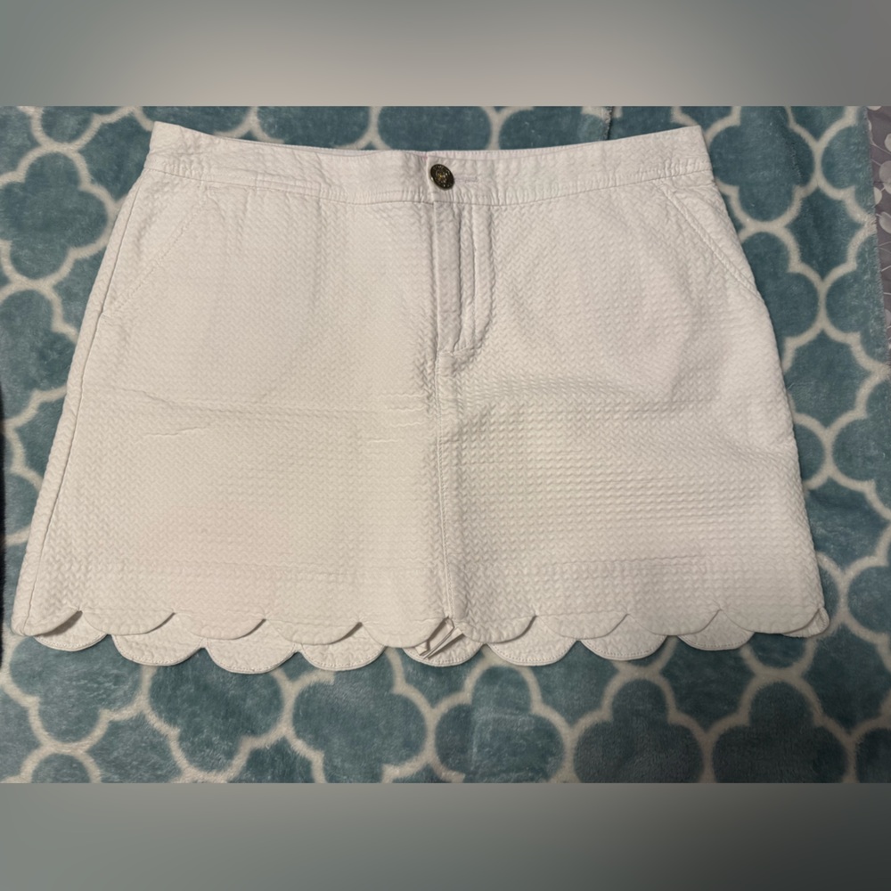 Lilly Pulitzer white scallop skort Colette size 10